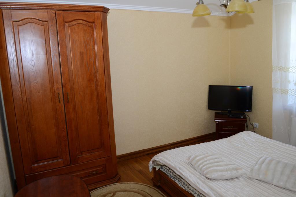 קאמיאנטס - פודיסקי Guesthouse Grand Canyon חדר תמונה